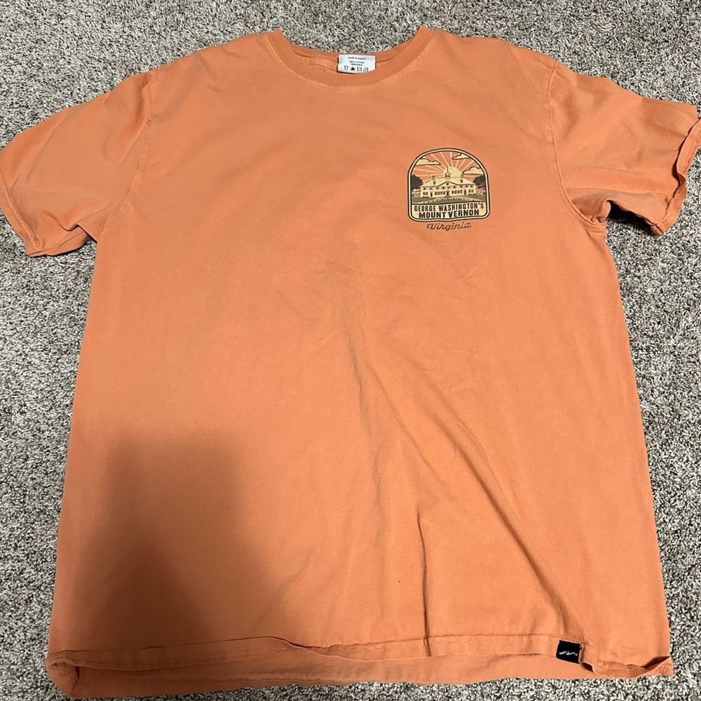 oversized washington orange tee!